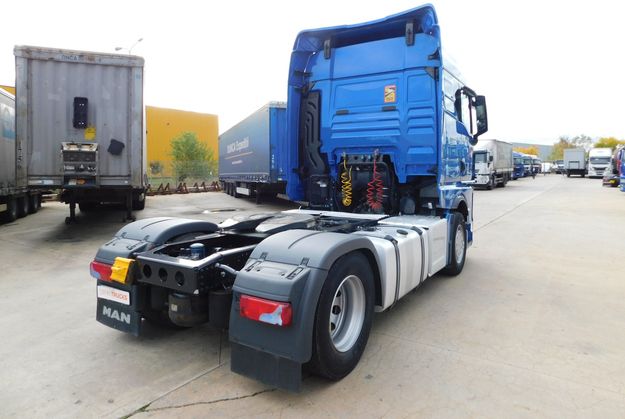 Man Tgx 18470 - Xe đầu kéo: hình 3 Man Tgx 18470 - Xe đầu kéo: hình 3