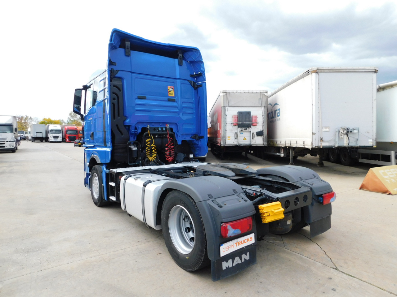 Man Tgx 18470 - Xe đầu kéo: hình 4 Man Tgx 18470 - Xe đầu kéo: hình 4