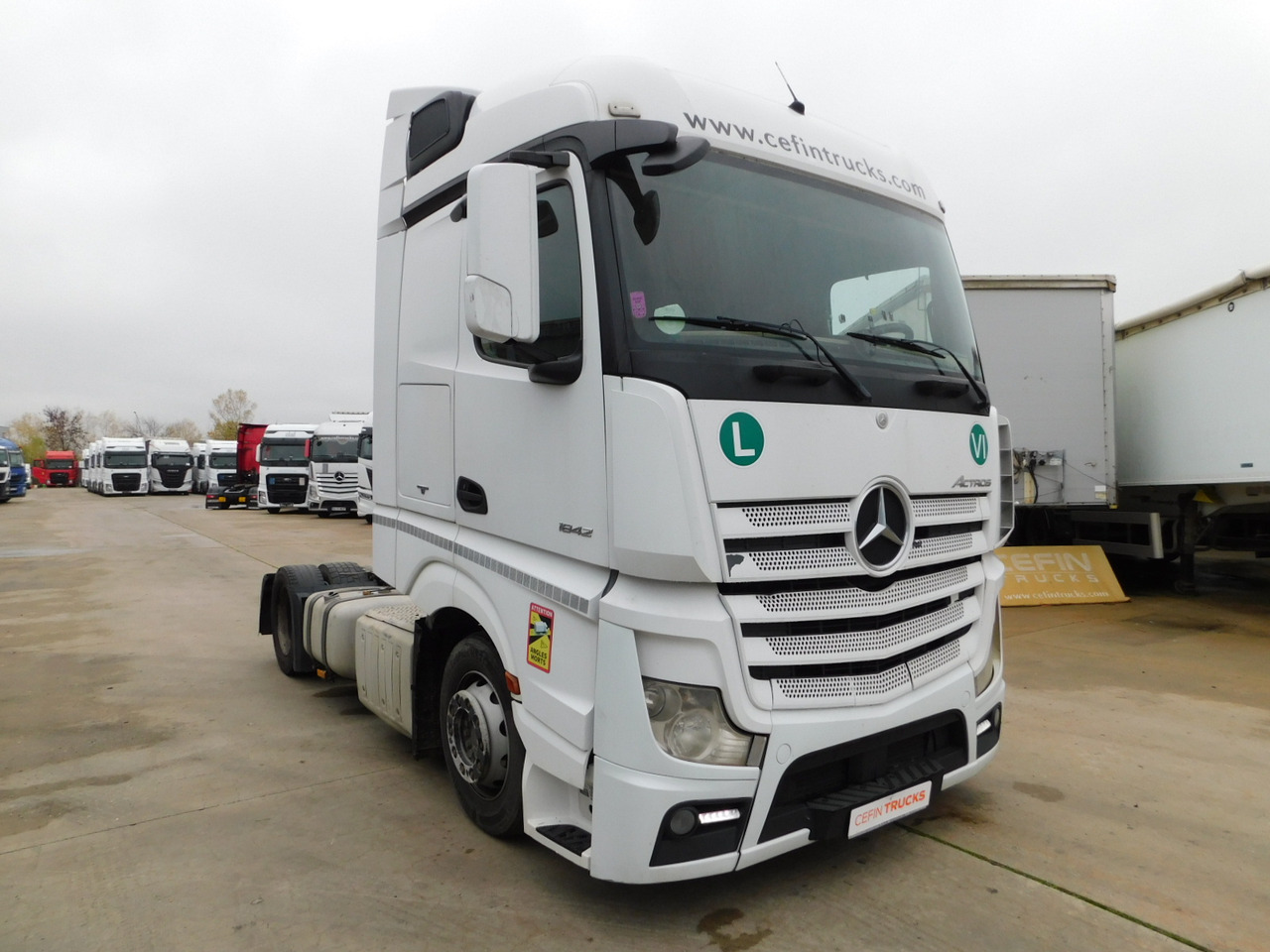 Mercedes Actros - Xe đầu kéo: hình 2 Mercedes Actros - Xe đầu kéo: hình 2