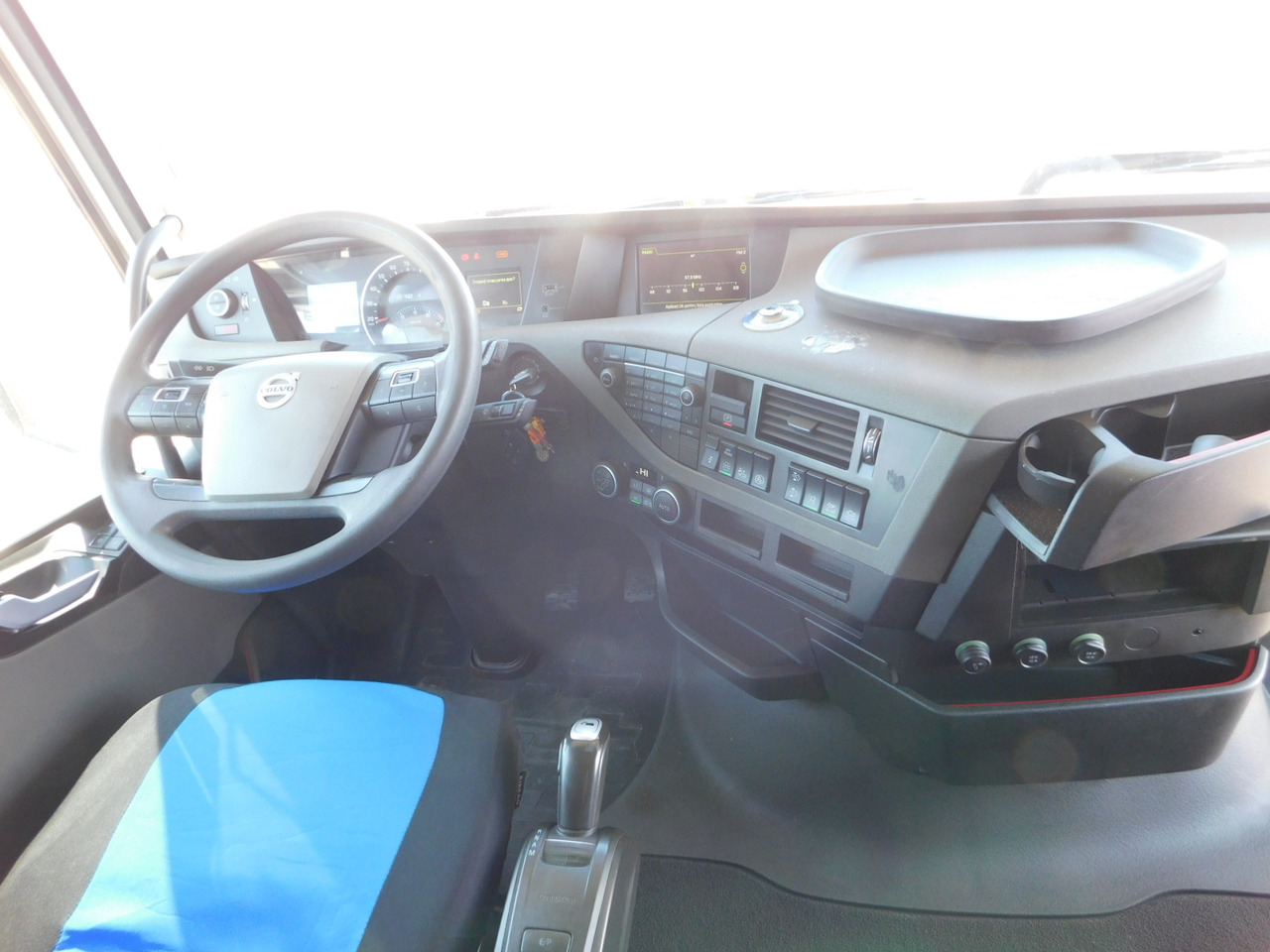 Xe đầu kéo Volvo Fh: hình 6