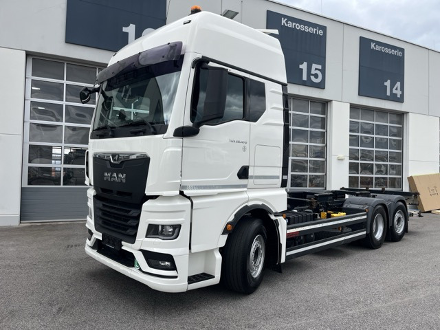 MAN TGX 26.470 6x2-4 LL Euro6 Intarder AHK Luftfeder - Xe chở container/ Xe tải hoán đổi thân: hình 1 MAN TGX 26.470 6x2-4 LL Euro6 Intarder AHK Luftfeder - Xe chở container/ Xe tải hoán đổi thân: hình 1
