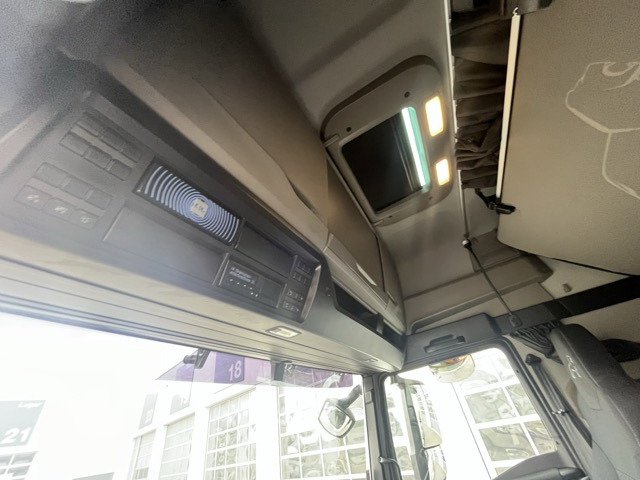MAN TGX 26.470 6x2-4 LL - alle Achsen neu bereift AHK - Xe chở container/ Xe tải hoán đổi thân: hình 2 MAN TGX 26.470 6x2-4 LL - alle Achsen neu bereift AHK - Xe chở container/ Xe tải hoán đổi thân: hình 2