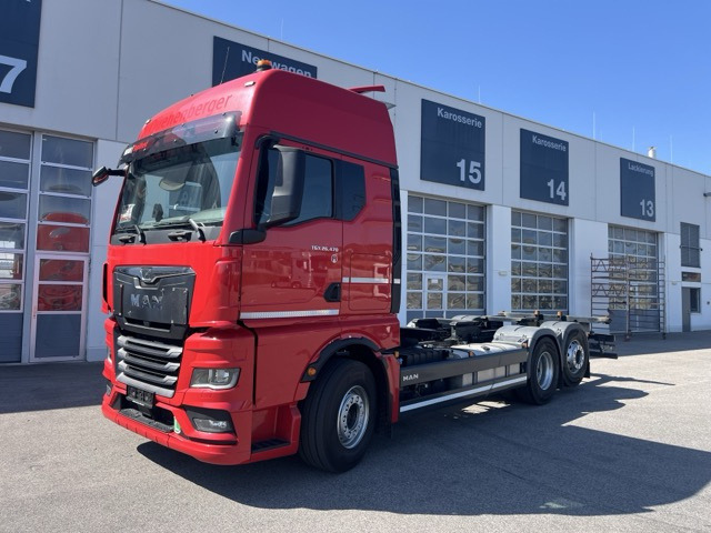 MAN TGX 26.470 6x2-4 LL - neu bereift Euro6 Intarder - Xe chở container/ Xe tải hoán đổi thân: hình 1 MAN TGX 26.470 6x2-4 LL - neu bereift Euro6 Intarder - Xe chở container/ Xe tải hoán đổi thân: hình 1
