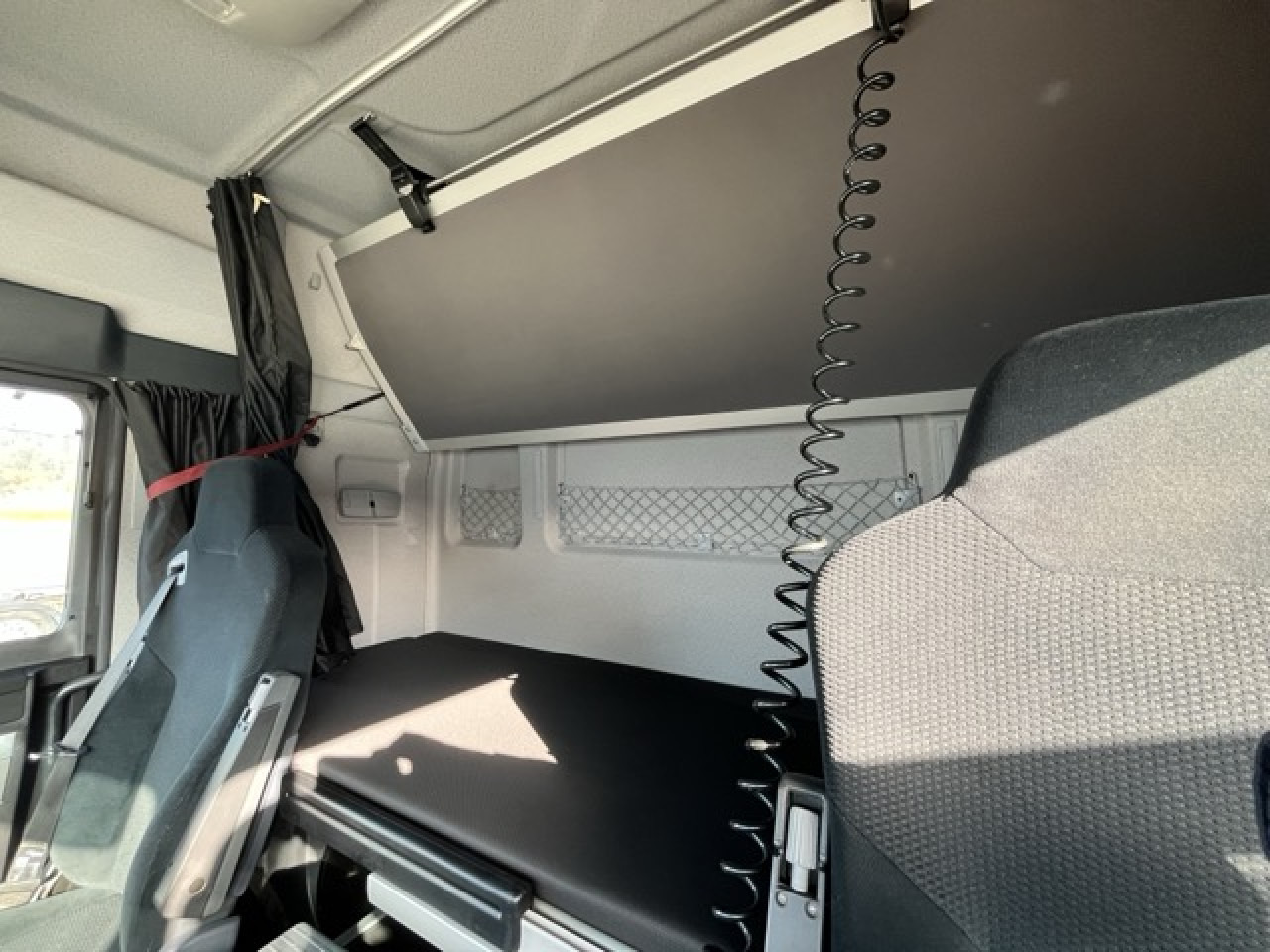 MAN TGX 26.480 6x4 BLS Euro6 Intarder Klima Luftfeder - Xe đầu kéo: hình 5 MAN TGX 26.480 6x4 BLS Euro6 Intarder Klima Luftfeder - Xe đầu kéo: hình 5