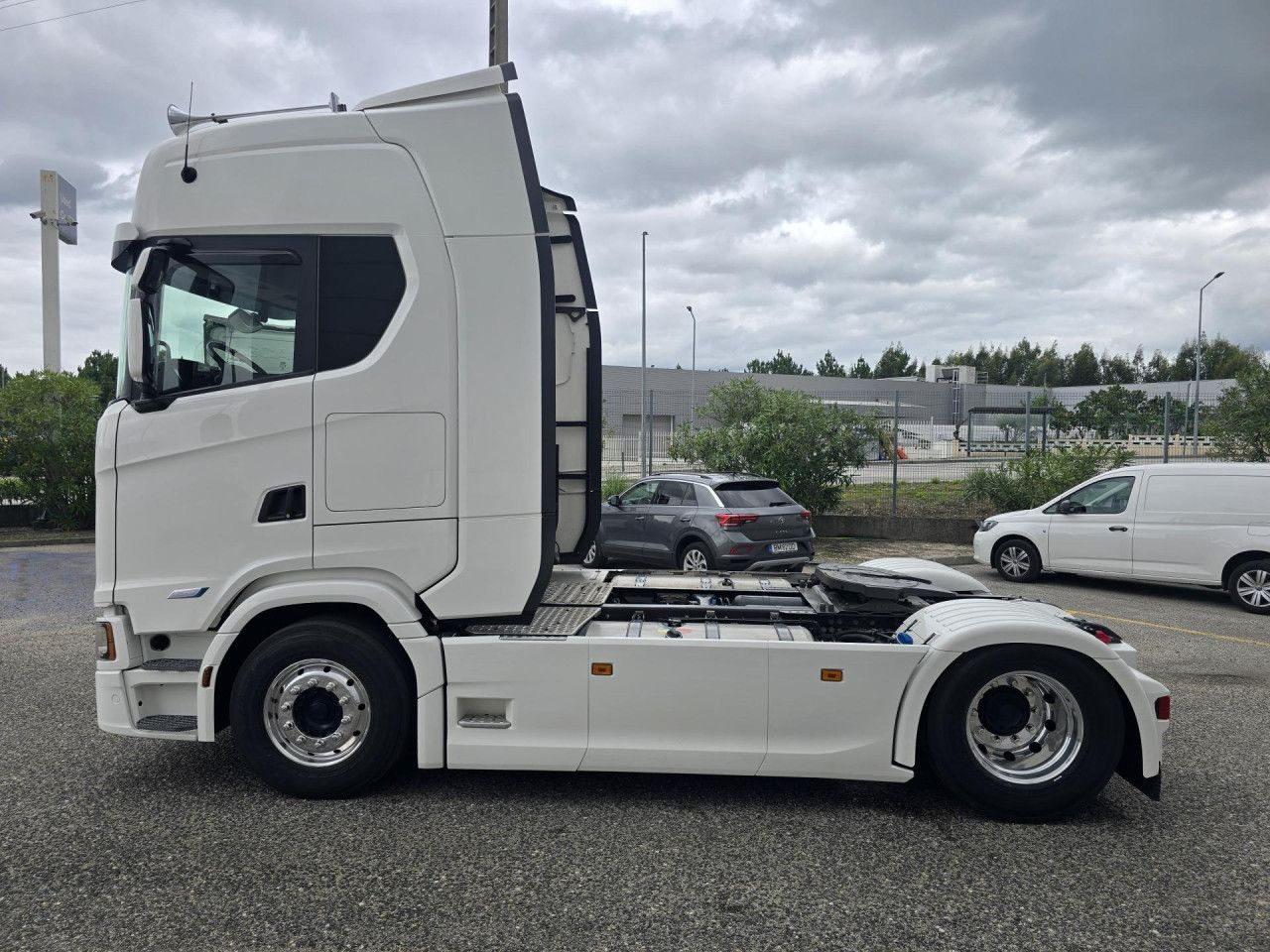 Scania S 560 - Xe đầu kéo: hình 4 Scania S 560 - Xe đầu kéo: hình 4