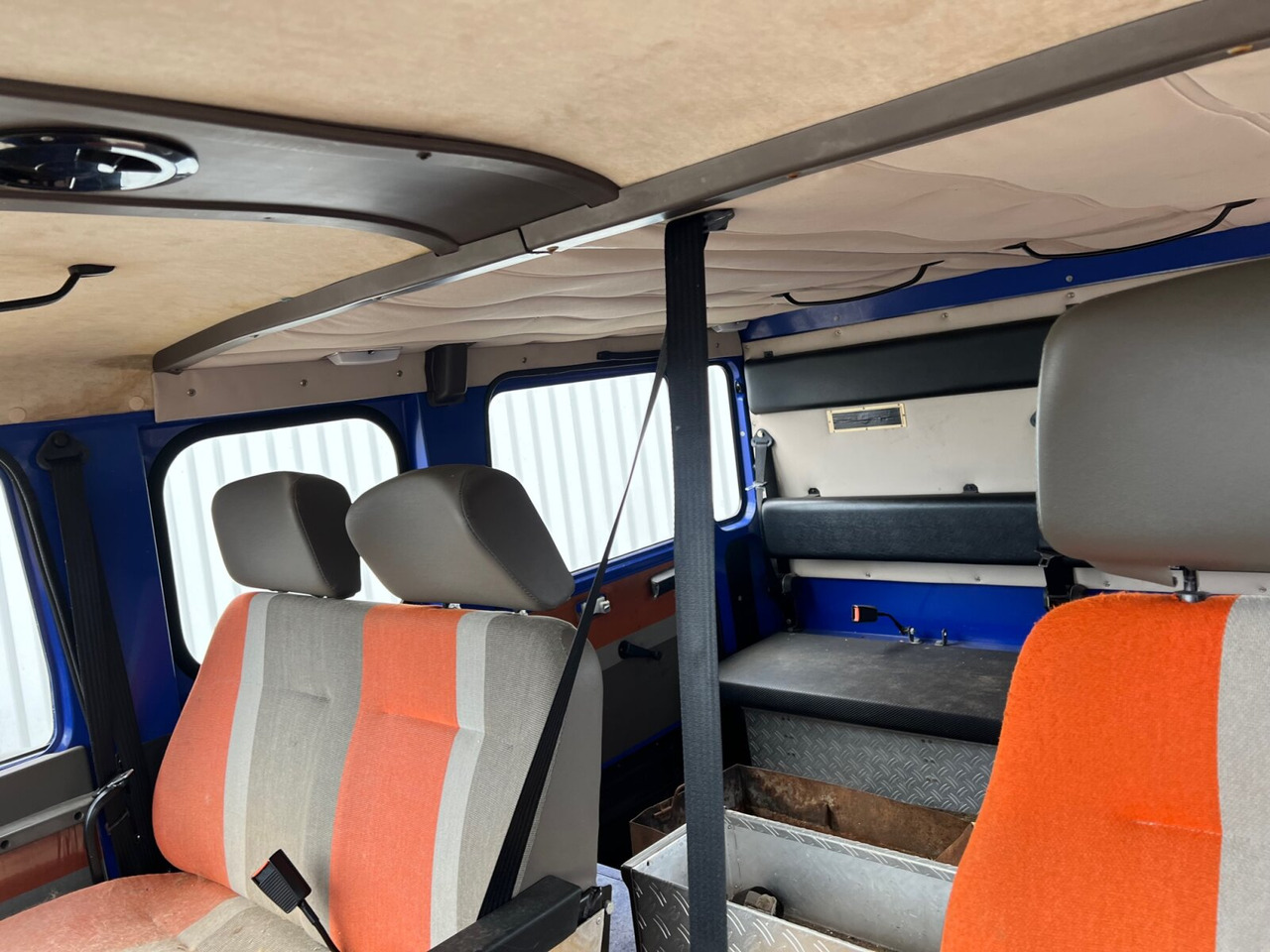 120-23 AW 4x4 Doka 120-23 AW 4x4 Doka, V8-Motor, Seilwinde - Xe tải khung gầm: hình 5 120-23 AW 4x4 Doka 120-23 AW 4x4 Doka, V8-Motor, Seilwinde - Xe tải khung gầm: hình 5
