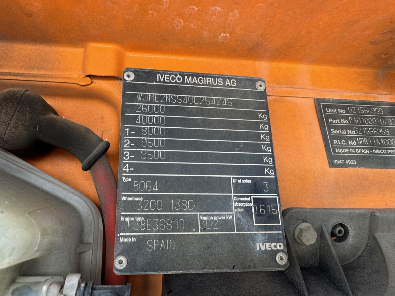 AD260T41 6x4 AD260T41 6x4, EEV - Xe tải khung gầm: hình 5 AD260T41 6x4 AD260T41 6x4, EEV - Xe tải khung gầm: hình 5