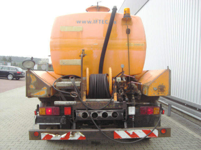 DA22, 5.000 ltr. Tank mit Pumpe Spülaufbau DA22, 5.000 ltr. Tank mit Pumpe - Bồn chứa: hình 5 DA22, 5.000 ltr. Tank mit Pumpe Spülaufbau DA22, 5.000 ltr. Tank mit Pumpe - Bồn chứa: hình 5