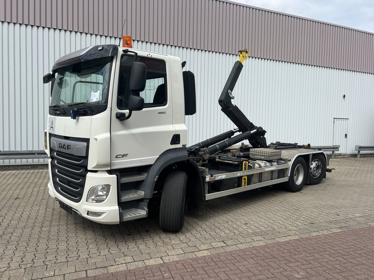 DAF CF 480 6x2 CF 480 6x2, Lenk-/Liftachse - Xe tải nâng móc: hình 1 DAF CF 480 6x2 CF 480 6x2, Lenk-/Liftachse - Xe tải nâng móc: hình 1
