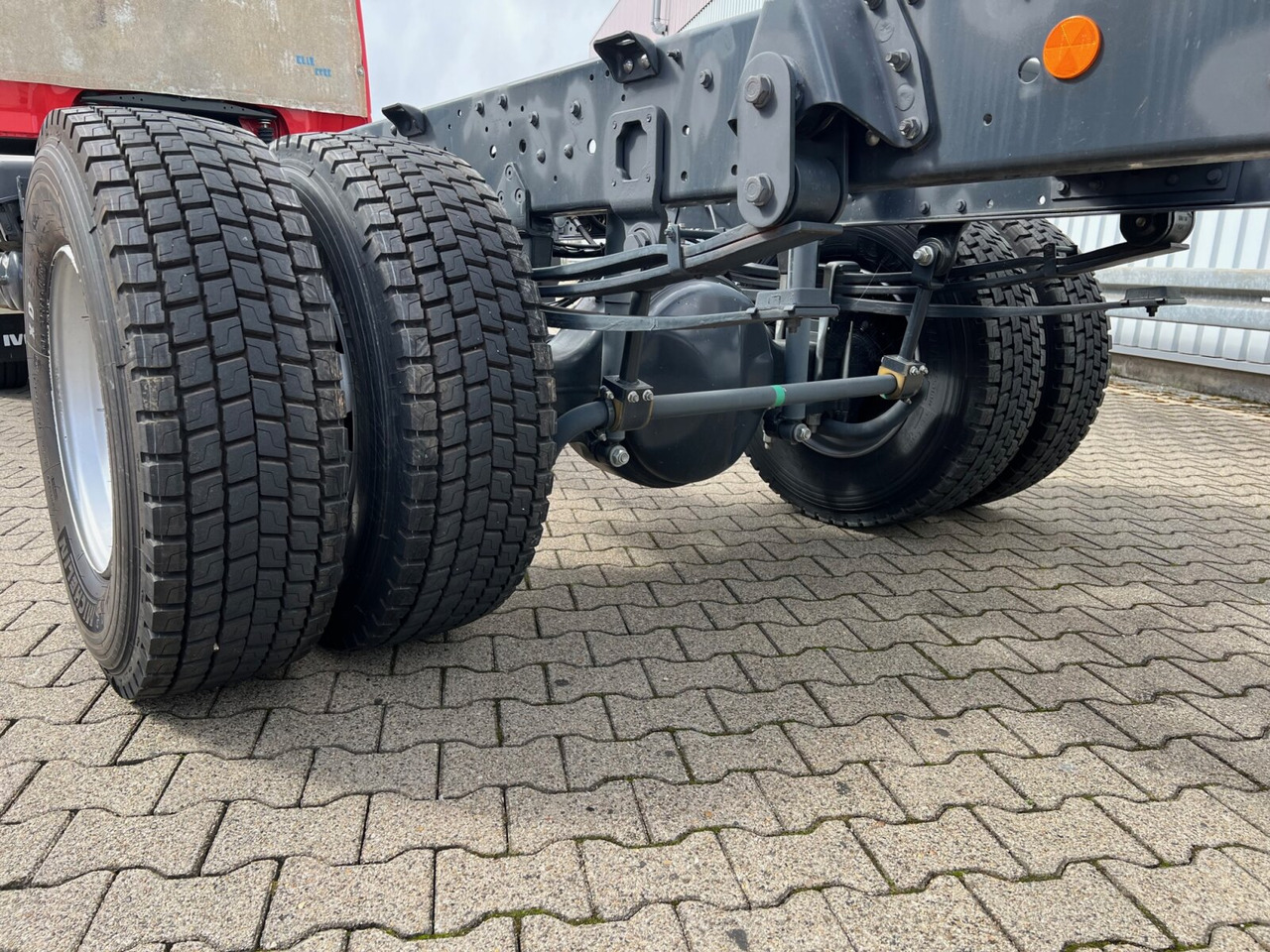 EuroCargo ML160E32 4x2 EuroCargo ML160E32 4x2, 5x Vorhanden! - Xe tải khung gầm: hình 2 EuroCargo ML160E32 4x2 EuroCargo ML160E32 4x2, 5x Vorhanden! - Xe tải khung gầm: hình 2