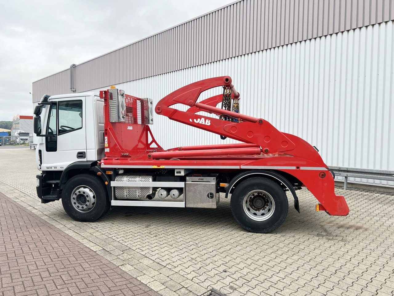 EuroCargo ML190EL32 4x2 EuroCargo ML190EL32 4x2, Funk - Xe tải chở thùng nhỏ: hình 2 EuroCargo ML190EL32 4x2 EuroCargo ML190EL32 4x2, Funk - Xe tải chở thùng nhỏ: hình 2