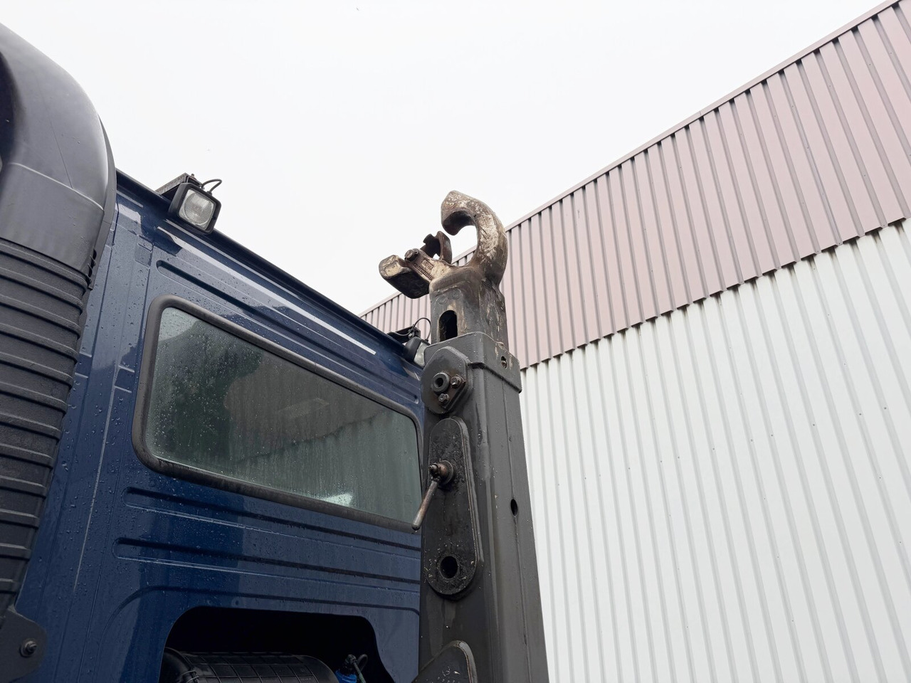 FM 410 6x2 FM 410 6x2, Lenk-/Liftachse, Motorabtrieb - Xe tải nâng móc: hình 2 FM 410 6x2 FM 410 6x2, Lenk-/Liftachse, Motorabtrieb - Xe tải nâng móc: hình 2