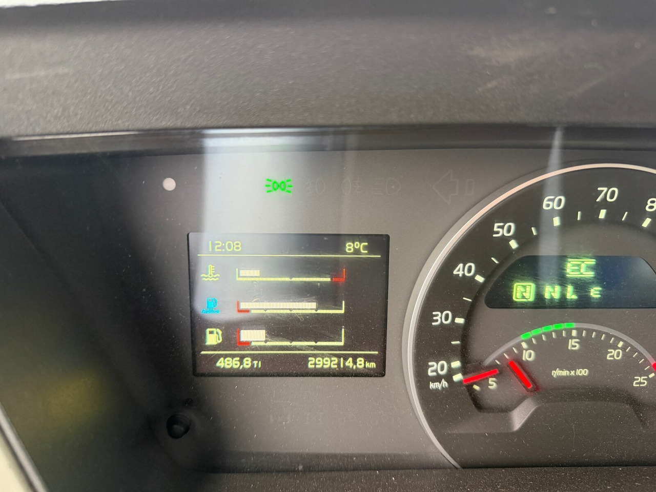 FM 410 6x2 FM 410 6x2, Lenk-/Liftachse, Motorabtrieb - Xe tải nâng móc: hình 5 FM 410 6x2 FM 410 6x2, Lenk-/Liftachse, Motorabtrieb - Xe tải nâng móc: hình 5