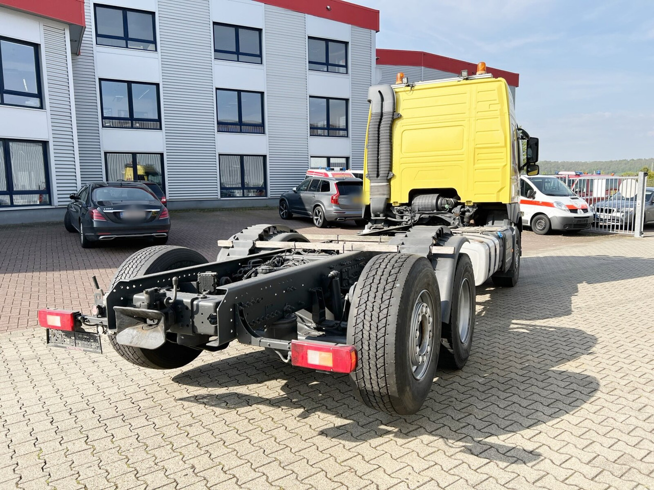 Xe tải khung gầm FM 450 6x2 FM 450 6x2, Motorabtrieb, Lenk-/Liftachse: hình 9