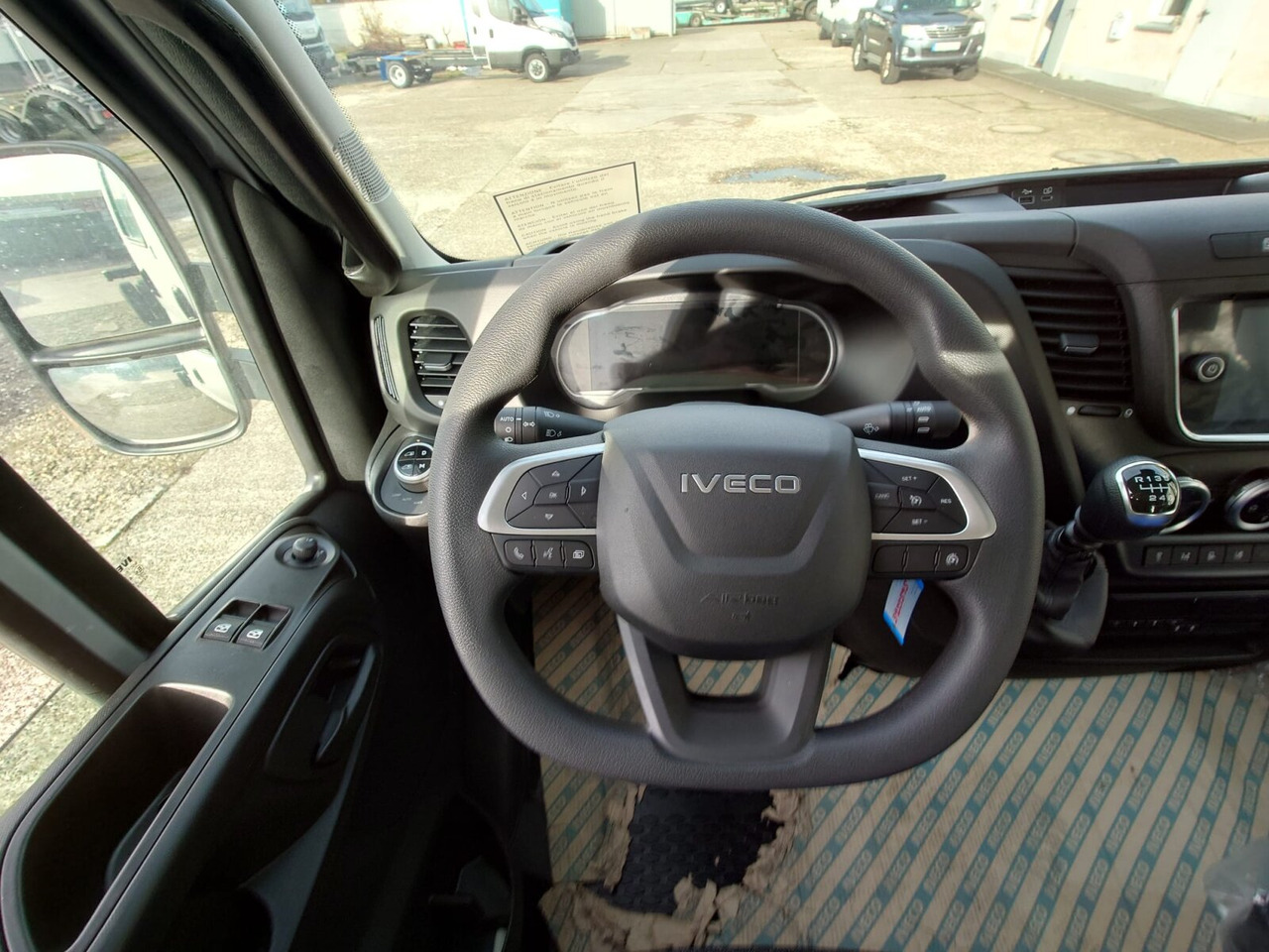 Iveco Daily 72C18H/P DK 4x2 Daily 72C18H/P DK 4x2, Nebenantrieb - Xe tải khung gầm: hình 2 Iveco Daily 72C18H/P DK 4x2 Daily 72C18H/P DK 4x2, Nebenantrieb - Xe tải khung gầm: hình 2