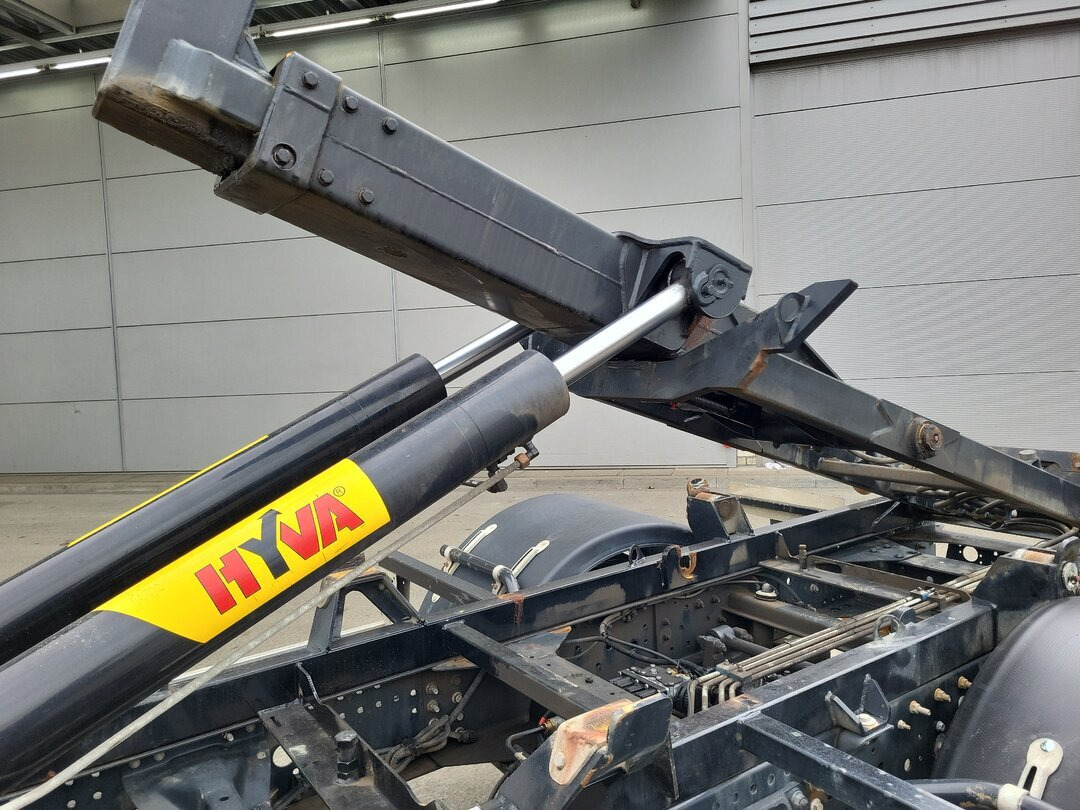 Iveco EuroCargo ML120E22 4x2 EuroCargo ML120E22 4x2, City-Abroller - Xe tải nâng móc: hình 5 Iveco EuroCargo ML120E22 4x2 EuroCargo ML120E22 4x2, City-Abroller - Xe tải nâng móc: hình 5