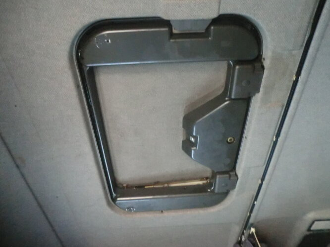 Xe tải hộp Iveco EuroTech 190E40 4x2 Euro Tech 190E40, Möbelkoffer, 49 cbm: hình 9 Xe tải hộp Iveco EuroTech 190E40 4x2 Euro Tech 190E40, Möbelkoffer, 49 cbm: hình 9