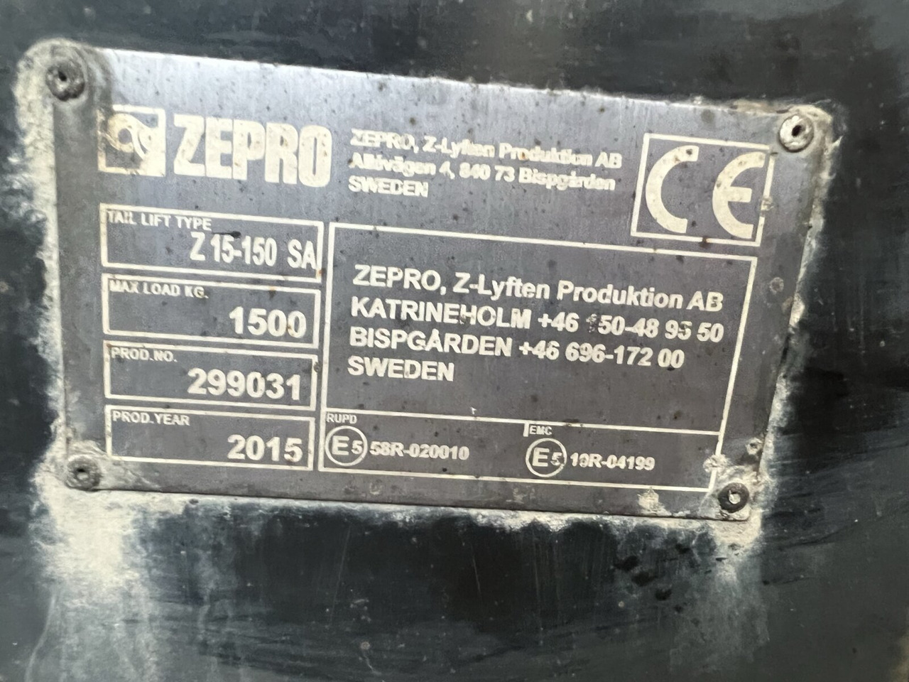 LBW Z 15-150 SA LBW Z 15-150 SA, 1,5t - Nâng đuôi cho Xe tải: hình 4 LBW Z 15-150 SA LBW Z 15-150 SA, 1,5t - Nâng đuôi cho Xe tải: hình 4