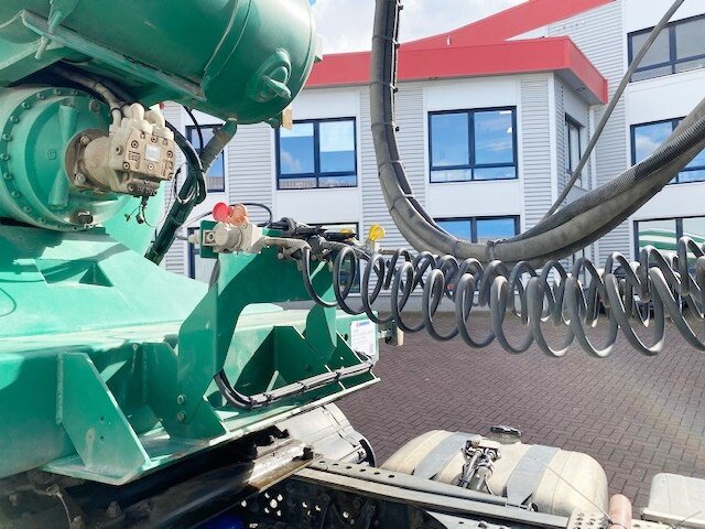 LIEBHERR Betonmischer ca. 10m³ LIEBHERR Betonmischer ca. 10m³, 6x Vorhanden! - Sơ mi rơ moóc trộn bê tông: hình 2 LIEBHERR Betonmischer ca. 10m³ LIEBHERR Betonmischer ca. 10m³, 6x Vorhanden! - Sơ mi rơ moóc trộn bê tông: hình 2