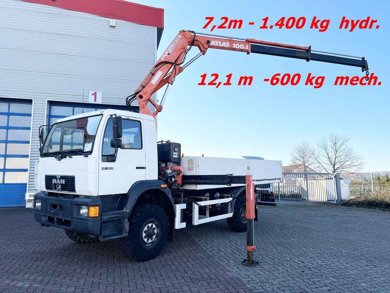 MAN 14.224 LAC 4x4 BB 14.224 LAC 4x4 BB mit Kran Atlas 100.1 - Xe cẩu tự hành, Xe tải thùng lửng/ Phẳng: hình 1 MAN 14.224 LAC 4x4 BB 14.224 LAC 4x4 BB mit Kran Atlas 100.1 - Xe cẩu tự hành, Xe tải thùng lửng/ Phẳng: hình 1