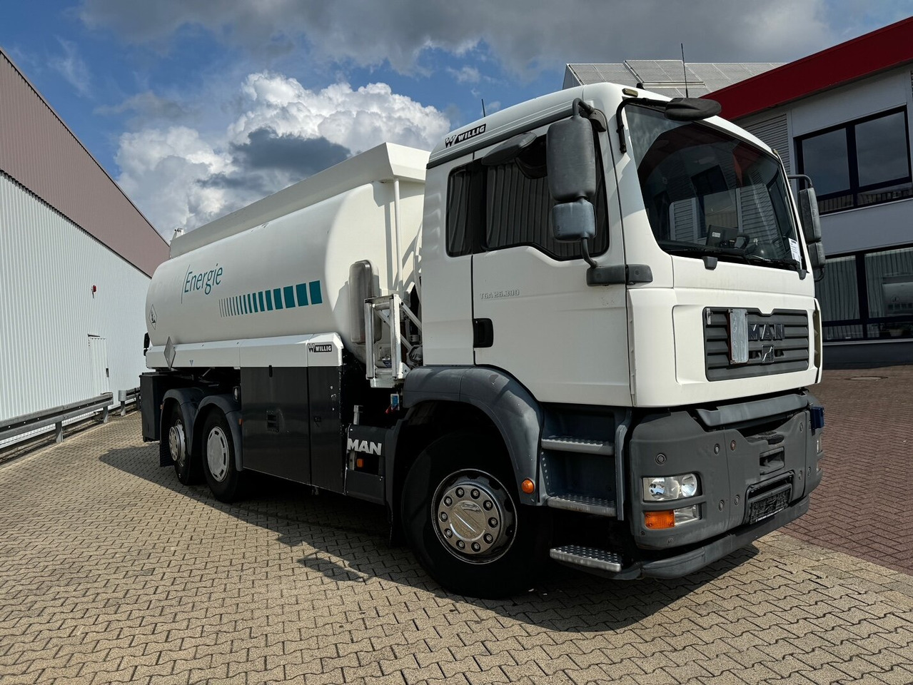 Xe bồn MAN TGA 26.390 6X2-4 BL TGA 26.390 6X2-4 BL, Lenk-/Liftachse, Willig Tankaufbau ca. 20.000l, 3 Kammern: hình 7