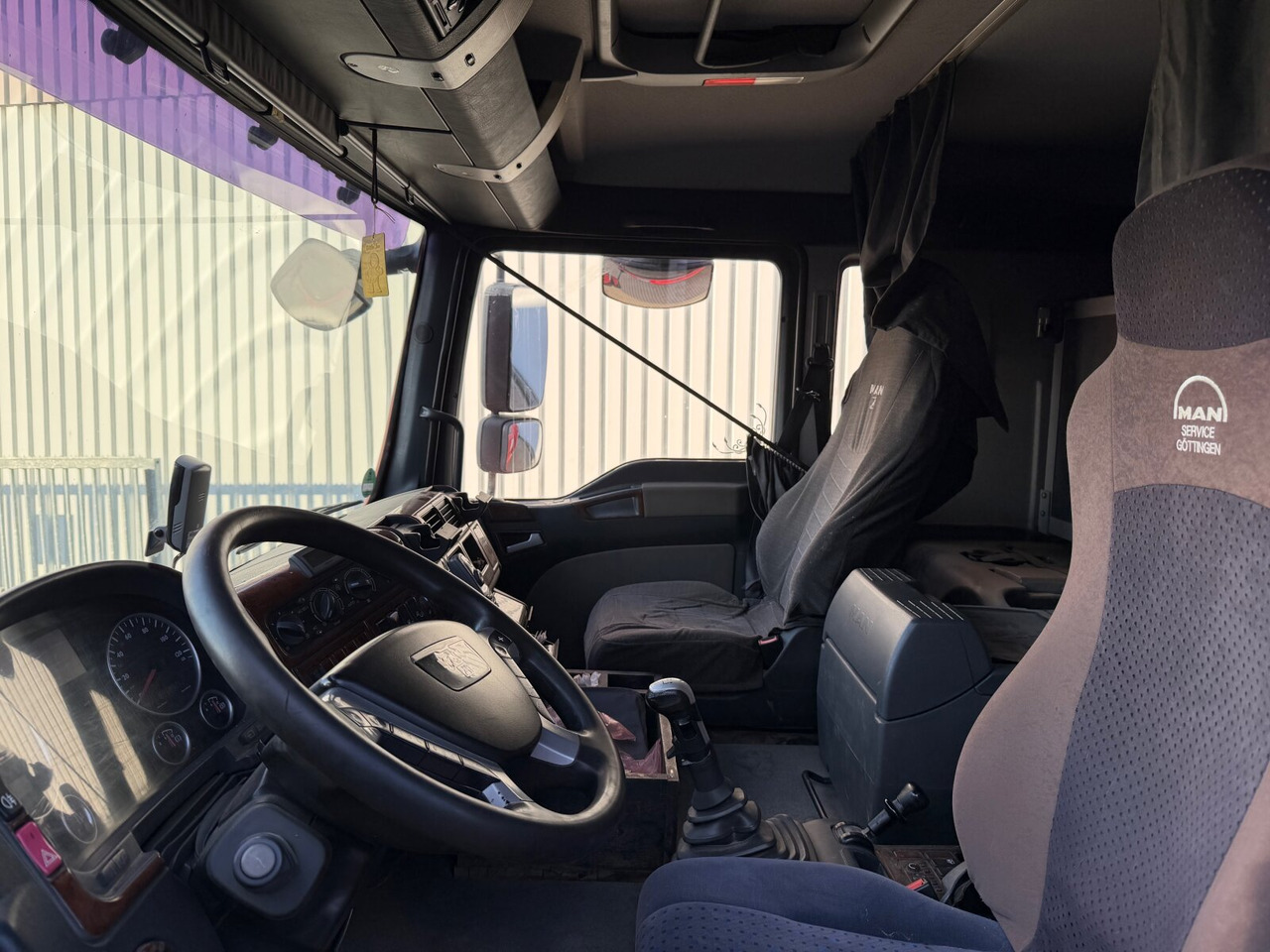 MAN TGA 26.480 6X6H BL TGA 26.480 6X6H BL, HydroDrive, Intarder, Wechselsystem (Sattelplatte) - Xe ben: hình 5 MAN TGA 26.480 6X6H BL TGA 26.480 6X6H BL, HydroDrive, Intarder, Wechselsystem (Sattelplatte) - Xe ben: hình 5