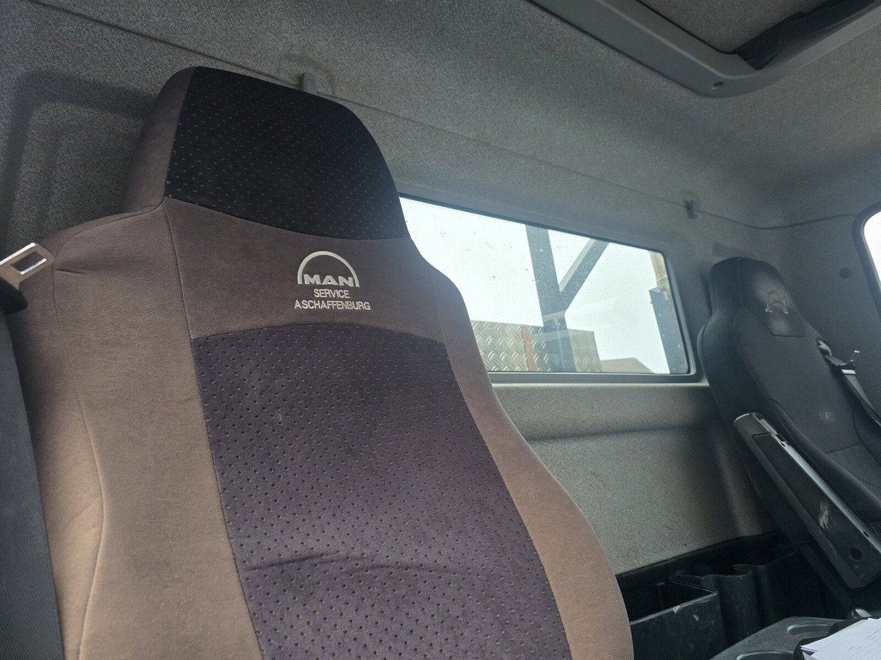 MAN TGL 12.250 BL/4x2 TGL 12.250 BL/4x2, Palfinger Abroller P 07-25MPA, 2xAHK-ÖL - Xe tải nâng móc: hình 4 MAN TGL 12.250 BL/4x2 TGL 12.250 BL/4x2, Palfinger Abroller P 07-25MPA, 2xAHK-ÖL - Xe tải nâng móc: hình 4