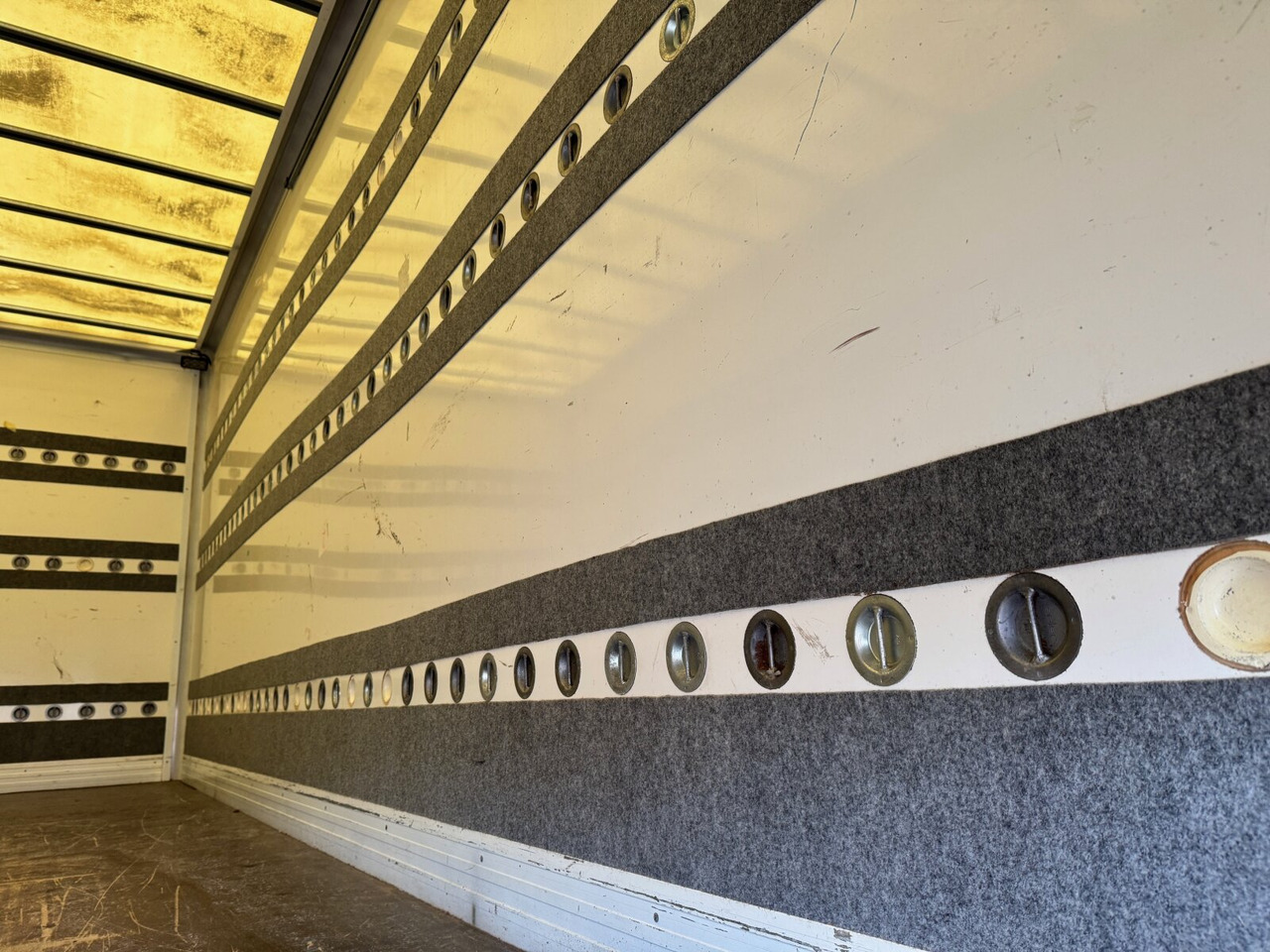 Xe tải hộp MAN TGL 8.150 4x2 BL TGL 8.150 4x2 BL, Möbelkoffer mit Rolltor: hình 12