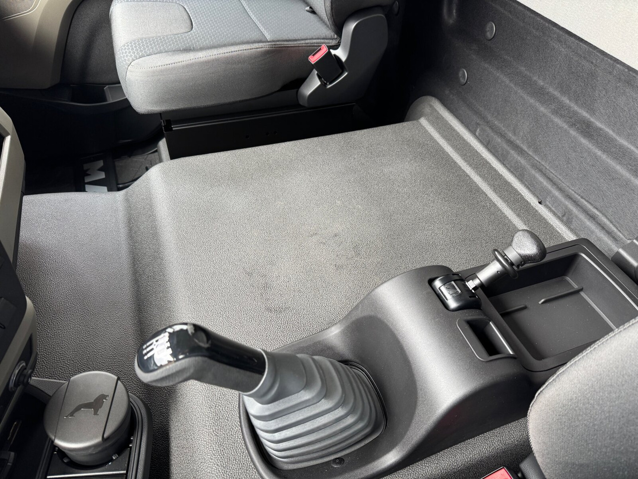 MAN TGL 8.160 4x2 BL CH TGL 8.160 4x2 BL CH, City-Abroller - Xe tải nâng móc: hình 5 MAN TGL 8.160 4x2 BL CH TGL 8.160 4x2 BL CH, City-Abroller - Xe tải nâng móc: hình 5