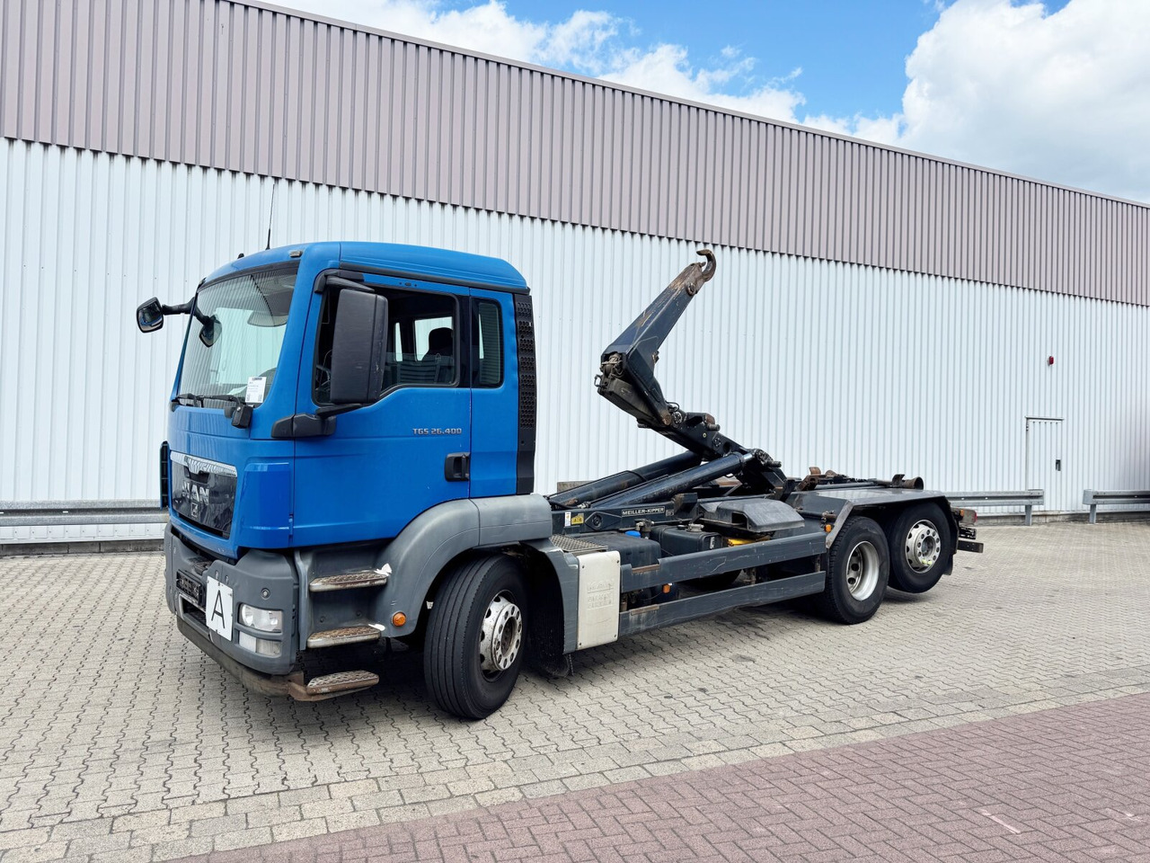 MAN TGS 26.400 6x2-4 BL TGS 26.400 6x2-4 BL, Lenk-/Liftachse, Schub-Knick - Xe tải nâng móc: hình 1 MAN TGS 26.400 6x2-4 BL TGS 26.400 6x2-4 BL, Lenk-/Liftachse, Schub-Knick - Xe tải nâng móc: hình 1