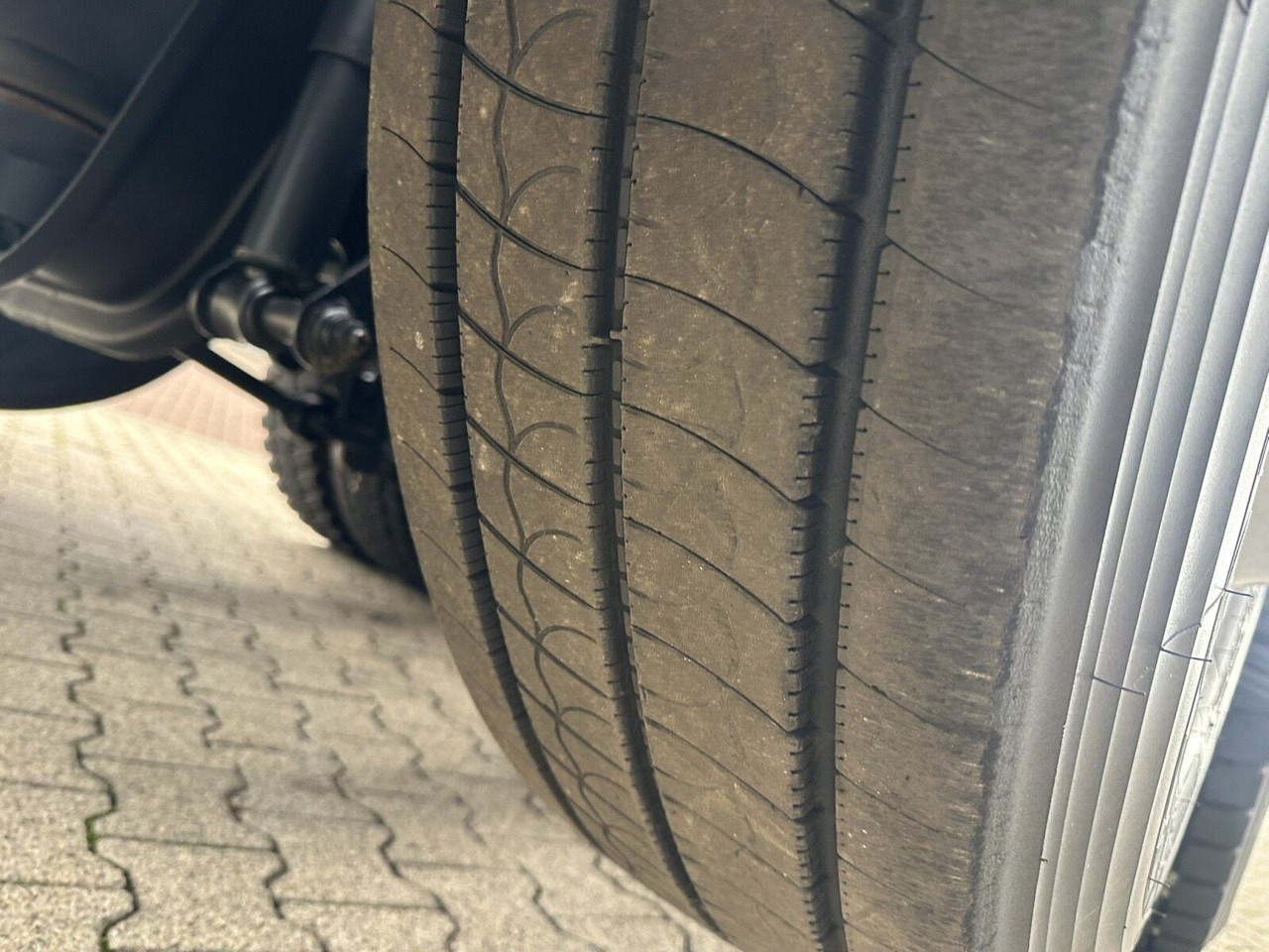 MAN TGS 26.440 6x2 BL TGS 26.440 6x2 BL - Xe tải nâng móc: hình 4 MAN TGS 26.440 6x2 BL TGS 26.440 6x2 BL - Xe tải nâng móc: hình 4