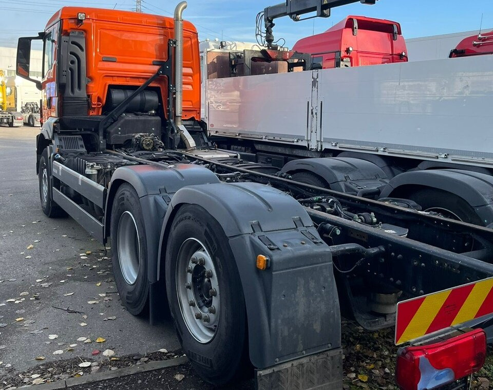 MAN TGS 26.470 6x2-4 BL CH TGS 26.470 6x2-4 BL CH, Lenk-/Liftachse, NMV - Xe tải khung gầm: hình 4 MAN TGS 26.470 6x2-4 BL CH TGS 26.470 6x2-4 BL CH, Lenk-/Liftachse, NMV - Xe tải khung gầm: hình 4
