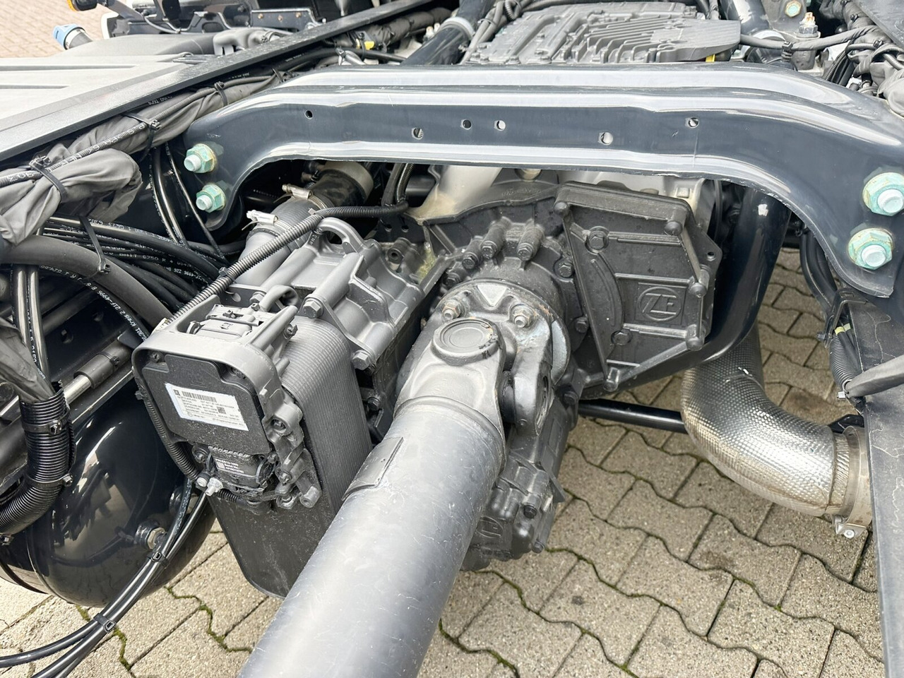 MAN TGS 26.480 6x2-4 LL TGS 26.480 6x2-4 LL, Retarder, Lenk-/Liftachse, Standklima - Xe tải khung gầm: hình 5 MAN TGS 26.480 6x2-4 LL TGS 26.480 6x2-4 LL, Retarder, Lenk-/Liftachse, Standklima - Xe tải khung gầm: hình 5