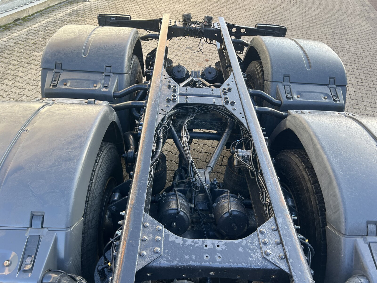 MAN TGS 26.500 6X6 BL TGS 26.500 6X6 BL, Intarder - Xe tải nâng móc: hình 2 MAN TGS 26.500 6X6 BL TGS 26.500 6X6 BL, Intarder - Xe tải nâng móc: hình 2