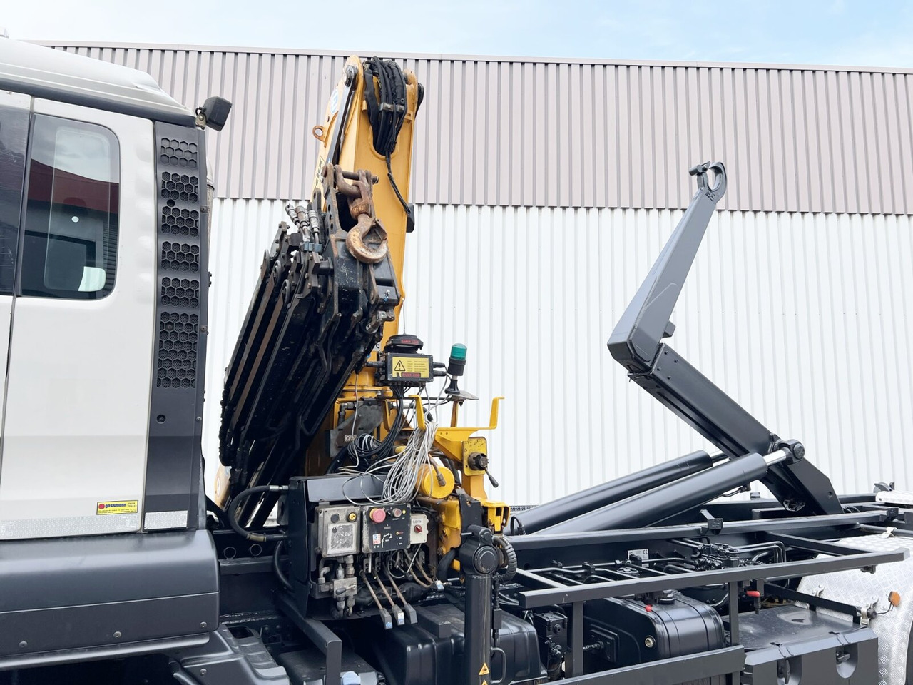 MAN TGS 33.440 6X4 BL TGS 33.440 6X4 BL mit Kran Effer 165-3S, Funk - Xe tải nâng móc, Xe cẩu tự hành: hình 3 MAN TGS 33.440 6X4 BL TGS 33.440 6X4 BL mit Kran Effer 165-3S, Funk - Xe tải nâng móc, Xe cẩu tự hành: hình 3