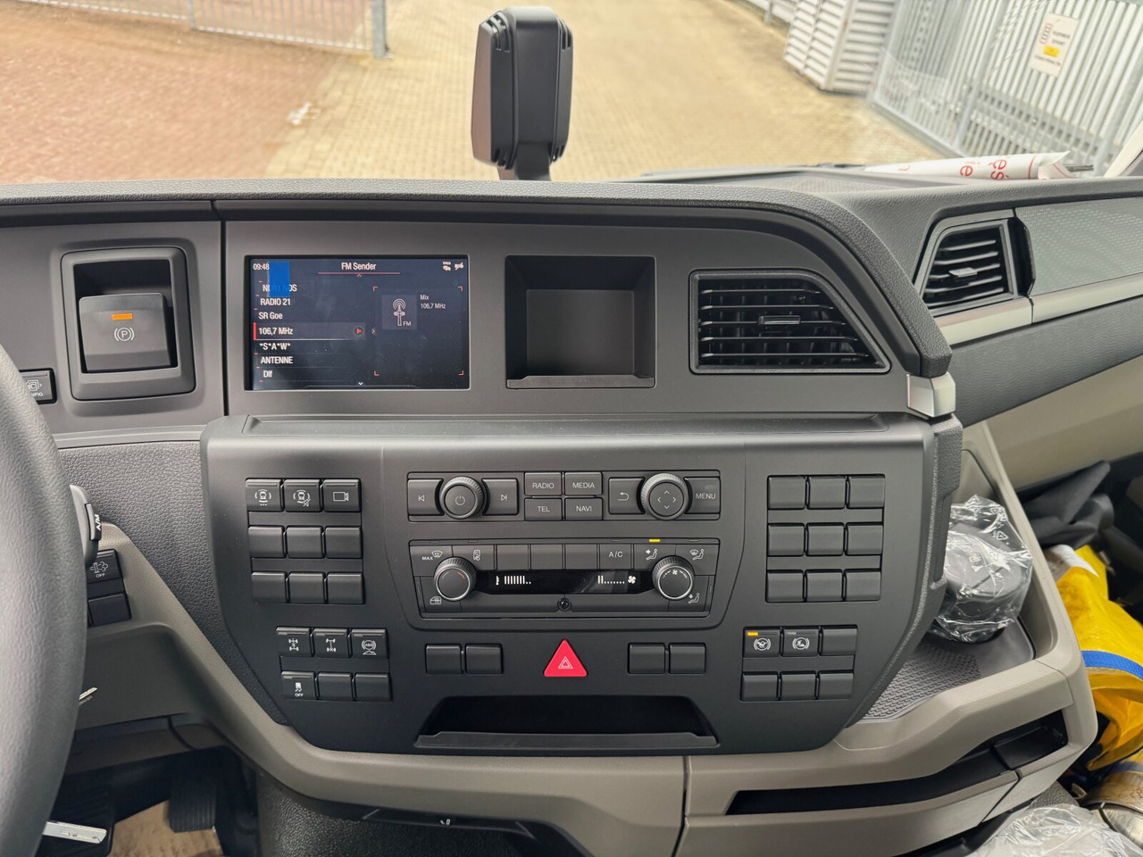 MAN TGS 33.440 6x4 BB TGS 33.440 6x4 BB, Bordmatik, mehrfach vorhanden! - Xe ben: hình 2 MAN TGS 33.440 6x4 BB TGS 33.440 6x4 BB, Bordmatik, mehrfach vorhanden! - Xe ben: hình 2