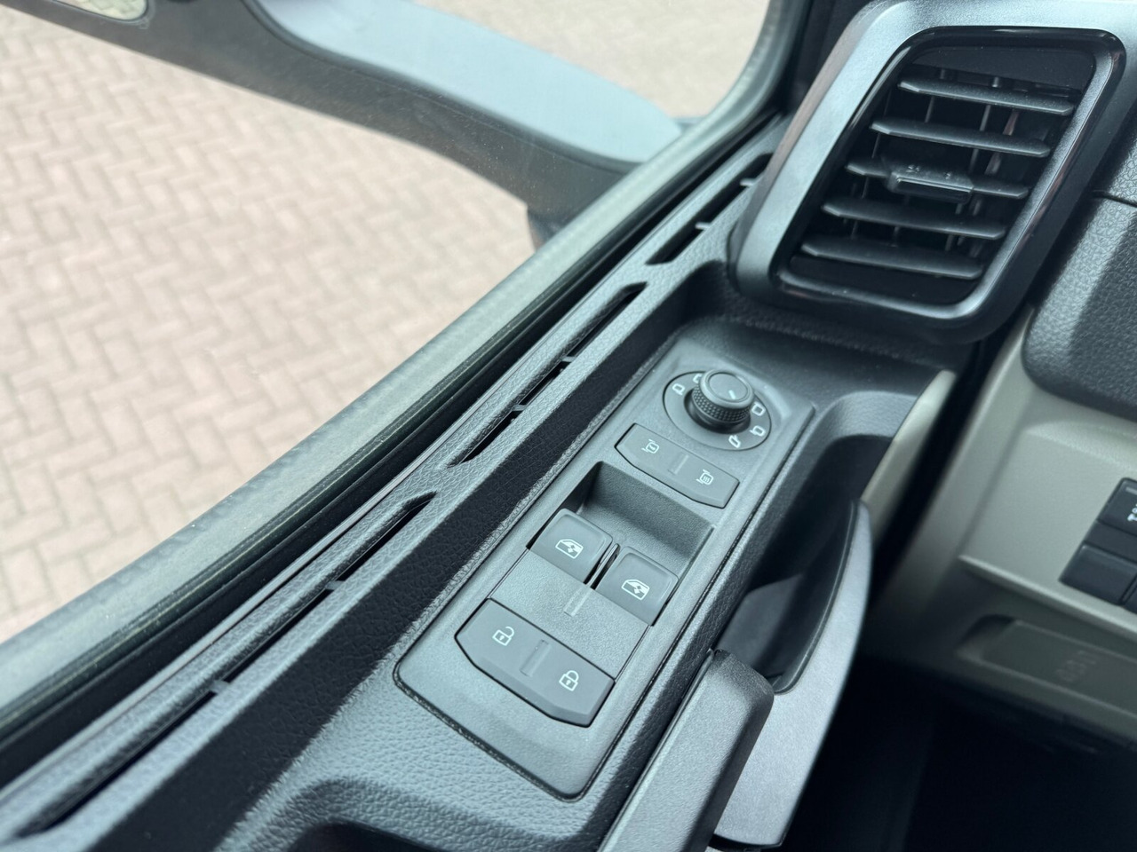 MAN TGS 33.440 6x4 BB TGS 33.440 6x4 BB, Bordmatik, mehrfach vorhanden! - Xe ben: hình 4 MAN TGS 33.440 6x4 BB TGS 33.440 6x4 BB, Bordmatik, mehrfach vorhanden! - Xe ben: hình 4