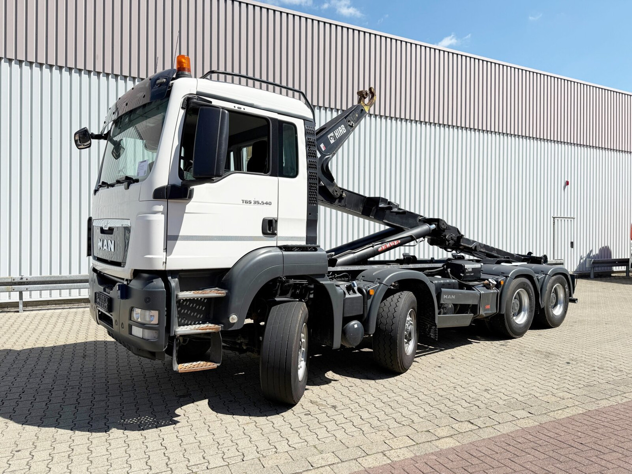 MAN TGS 35.540 8x6H BL TGS 35.540 8x6H BL, HydroDrive, PriTrader, Hiab Abrollkipper bis 7 m - Xe tải nâng móc: hình 1 MAN TGS 35.540 8x6H BL TGS 35.540 8x6H BL, HydroDrive, PriTrader, Hiab Abrollkipper bis 7 m - Xe tải nâng móc: hình 1