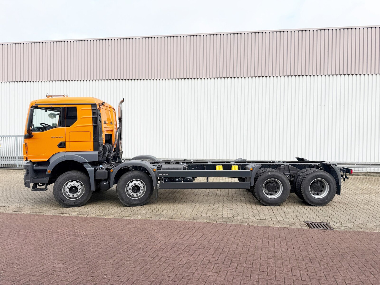 MAN TGS 41.440 8x4 BB CH TGS 41.440 8x4 BB CH, Retarder, MEHRFACH VORHANDEN! - Xe tải khung gầm: hình 2 MAN TGS 41.440 8x4 BB CH TGS 41.440 8x4 BB CH, Retarder, MEHRFACH VORHANDEN! - Xe tải khung gầm: hình 2