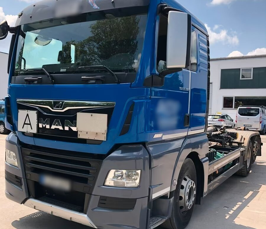 MAN TGX 26.580 6x2-4 BL TGX 26.580 6x2-4 BL, Intarder, Lenk-/Liftachse - Xe tải nâng móc: hình 2 MAN TGX 26.580 6x2-4 BL TGX 26.580 6x2-4 BL, Intarder, Lenk-/Liftachse - Xe tải nâng móc: hình 2