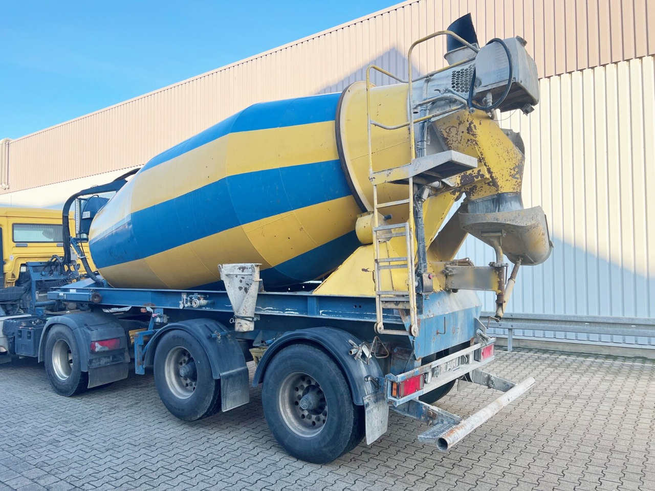 MÜLLER MITTELTAL SF 32 BM/BS mit LIEBHERR Betonmischer ca. 10m³ MÜLLER MITTELTAL SF 32 BM/BS mit LIEBHERR Betonmischer ca. 10m³, Liftachse - Sơ mi rơ moóc trộn bê tông: hình 5 MÜLLER MITTELTAL SF 32 BM/BS mit LIEBHERR Betonmischer ca. 10m³ MÜLLER MITTELTAL SF 32 BM/BS mit LIEBHERR Betonmischer ca. 10m³, Liftachse - Sơ mi rơ moóc trộn bê tông: hình 5