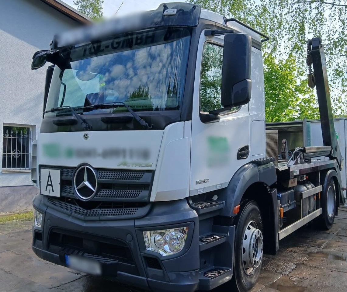 Mercedes-Benz Actros 1832 L 4x2 Actros 1832 L 4x2, Navi, MultimediaCockpit, Funk - Xe tải chở thùng nhỏ: hình 1 Mercedes-Benz Actros 1832 L 4x2 Actros 1832 L 4x2, Navi, MultimediaCockpit, Funk - Xe tải chở thùng nhỏ: hình 1