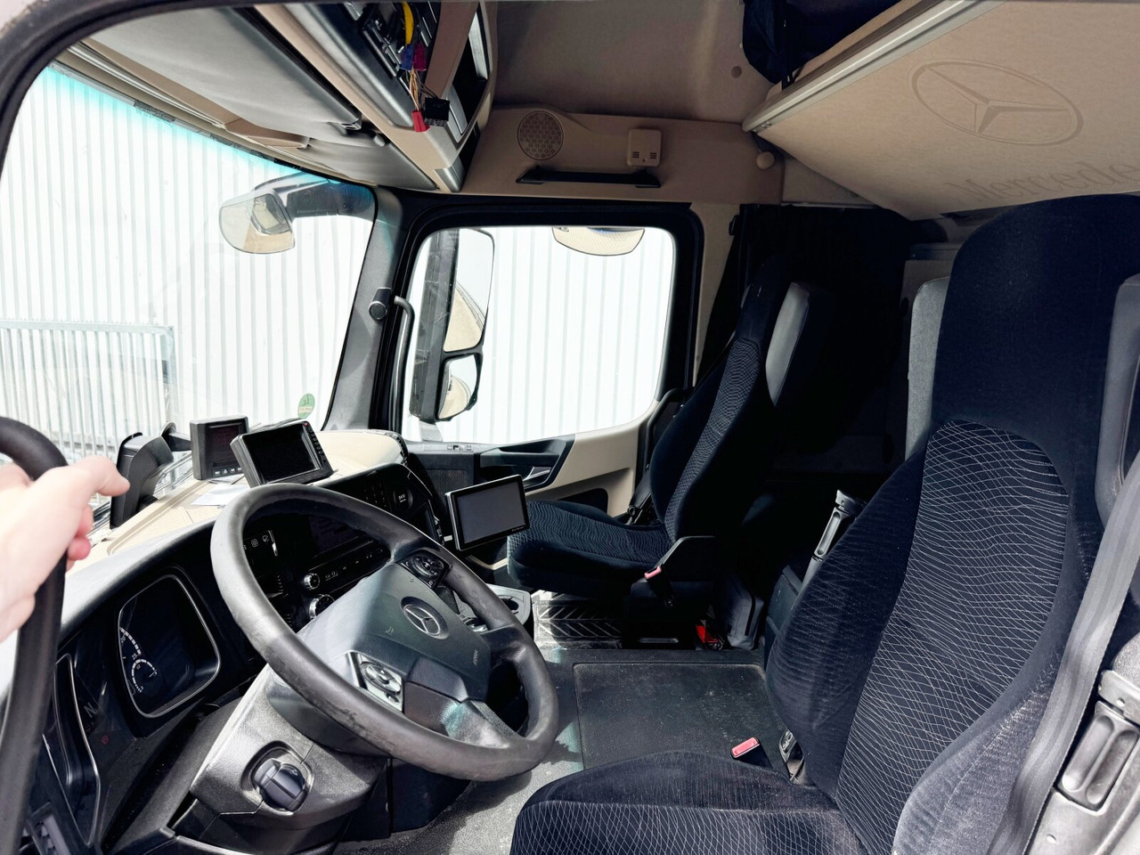 Mercedes-Benz Actros 2540 L 6x2 Actros 2540 L 6x2, Retarder, Liftachse, StreamSpace - Xe tải khung gầm: hình 2 Mercedes-Benz Actros 2540 L 6x2 Actros 2540 L 6x2, Retarder, Liftachse, StreamSpace - Xe tải khung gầm: hình 2