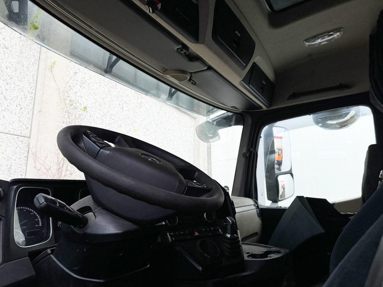 Mercedes-Benz Actros 2548 L 6x2, ERSATZTEILSPENDER! Actros 2548 L 6x2/46, Retarder, Lenk-/Liftachse, ERSATZTEILSPENDER! - Xe tải nâng móc: hình 2 Mercedes-Benz Actros 2548 L 6x2, ERSATZTEILSPENDER! Actros 2548 L 6x2/46, Retarder, Lenk-/Liftachse, ERSATZTEILSPENDER! - Xe tải nâng móc: hình 2