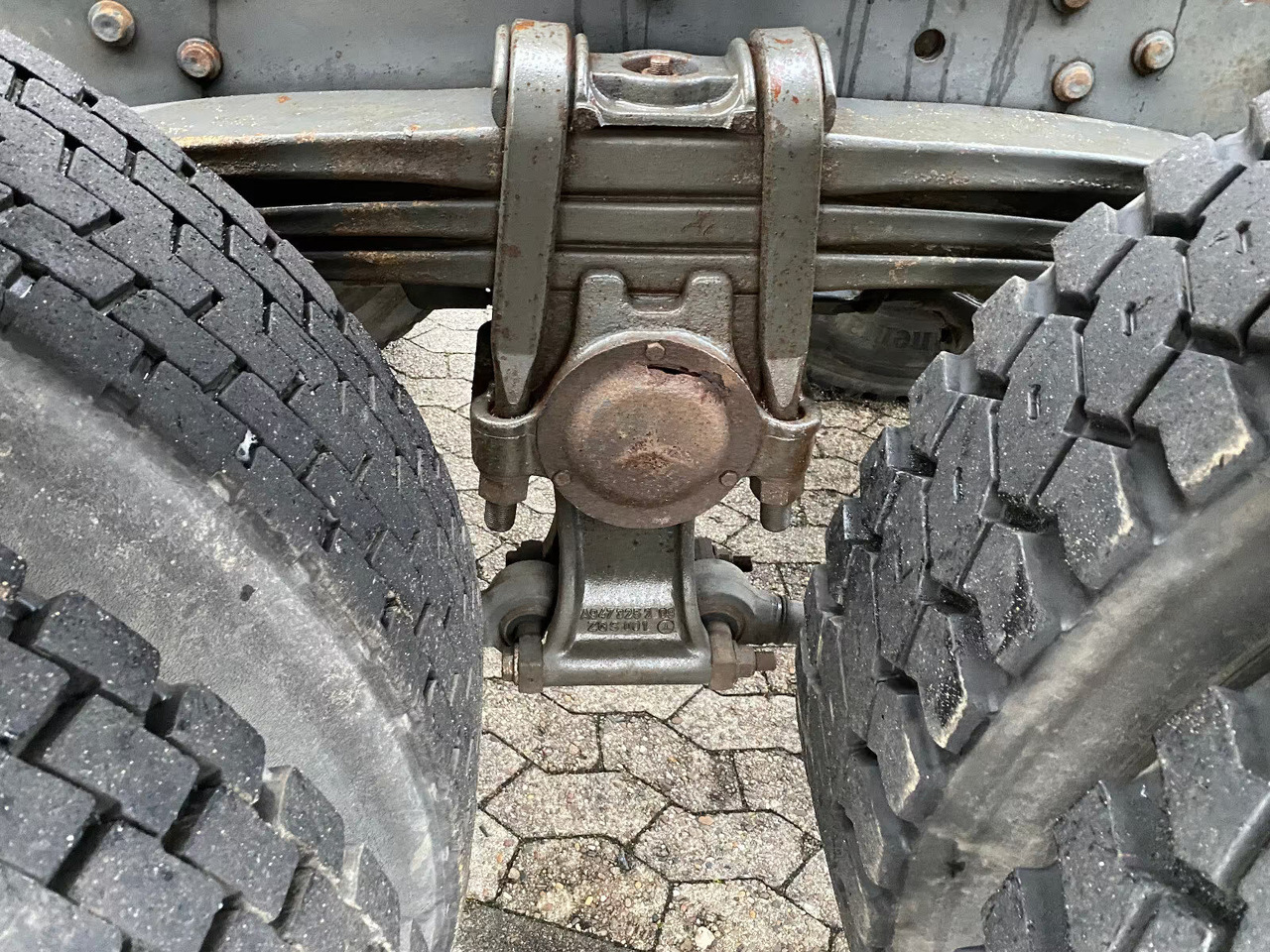 Mercedes-Benz Actros 2641 6x4 Actros 2641 6x4 - Xe tải nâng móc: hình 2 Mercedes-Benz Actros 2641 6x4 Actros 2641 6x4 - Xe tải nâng móc: hình 2