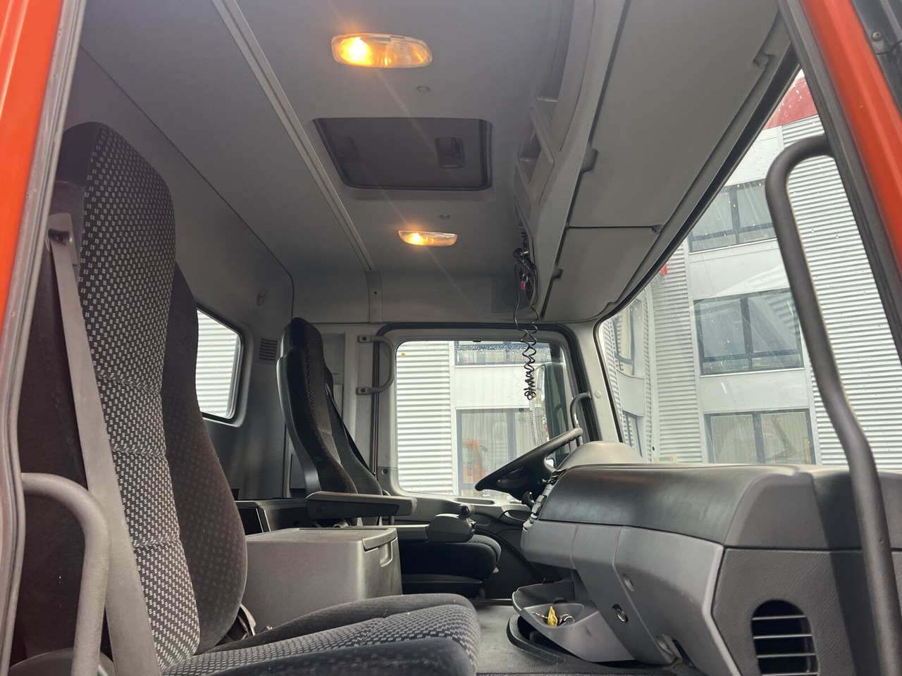 Mercedes-Benz Actros 2644/48 K 6x4 Actros 2644/48 K 6x4, Manual Gearbox, Full Steel - Xe tải khung gầm: hình 3 Mercedes-Benz Actros 2644/48 K 6x4 Actros 2644/48 K 6x4, Manual Gearbox, Full Steel - Xe tải khung gầm: hình 3