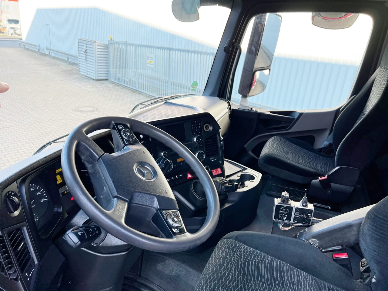 Mercedes-Benz Antos 2545 L 6x2 Antos 2545 L 6x2, Retarder, Lenk-/Liftachse - Xe tải nâng móc: hình 3 Mercedes-Benz Antos 2545 L 6x2 Antos 2545 L 6x2, Retarder, Lenk-/Liftachse - Xe tải nâng móc: hình 3