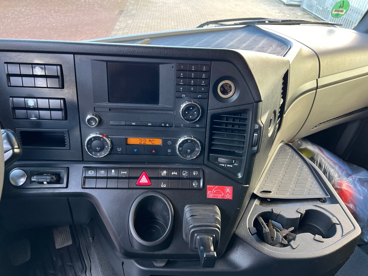 Mercedes-Benz Antos 2545 L 6x2 Antos 2545 L 6x2, Retarder, Lenk-/Liftachse - Xe tải nâng móc: hình 5 Mercedes-Benz Antos 2545 L 6x2 Antos 2545 L 6x2, Retarder, Lenk-/Liftachse - Xe tải nâng móc: hình 5