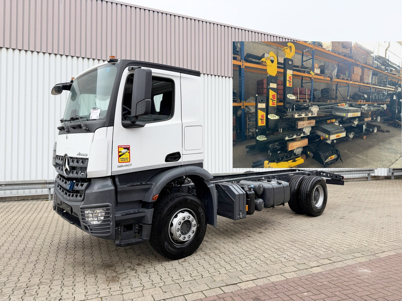 Mercedes-Benz Arocs 1840 K 4x2 Arocs 1840 K 4x2, MultimediaCockpit, 2x Nebenantrieb, NMV & Motorabtrieb - Xe tải nâng móc: hình 1 Mercedes-Benz Arocs 1840 K 4x2 Arocs 1840 K 4x2, MultimediaCockpit, 2x Nebenantrieb, NMV & Motorabtrieb - Xe tải nâng móc: hình 1