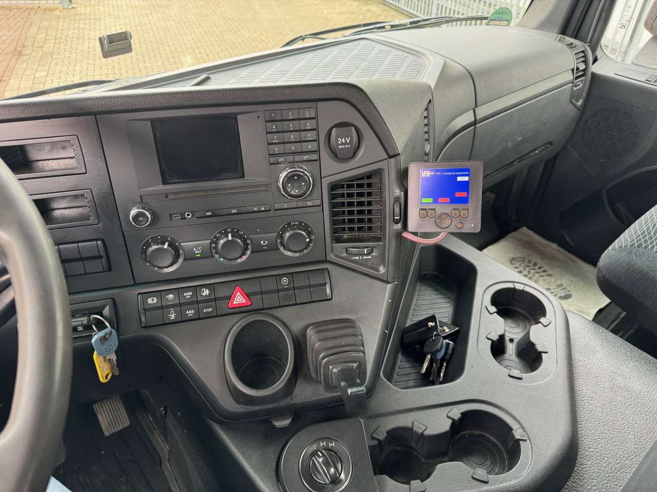 Mercedes-Benz Arocs 3243 LK 8x4/4 Arocs 3243 LK 8x4/4, Motorabtrieb - Xe tải nâng móc: hình 5 Mercedes-Benz Arocs 3243 LK 8x4/4 Arocs 3243 LK 8x4/4, Motorabtrieb - Xe tải nâng móc: hình 5